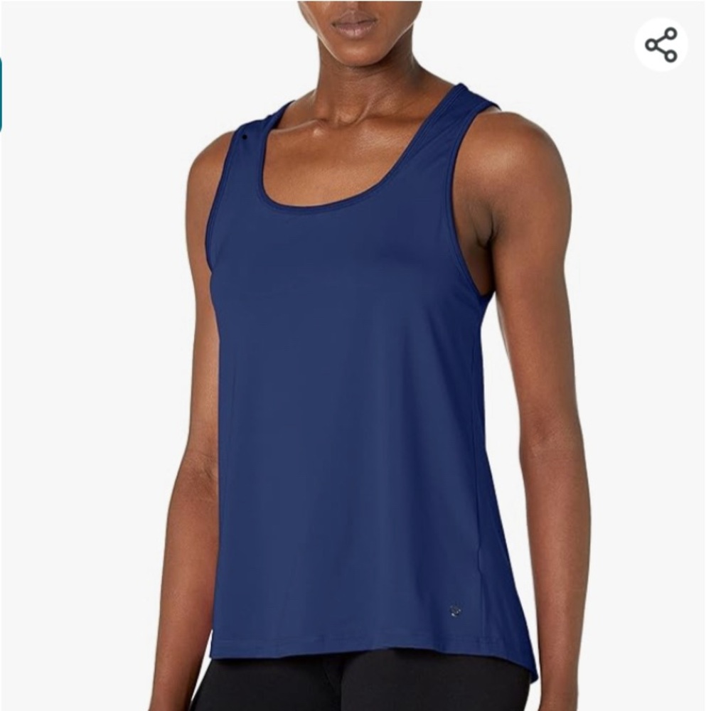 EUC!! SHAPE Activewear Women’s Essential Blue Tank With Back Box Pleat - Picture 2 of 7